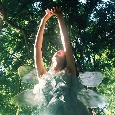 女儿被害后！县令夫人杀疯了